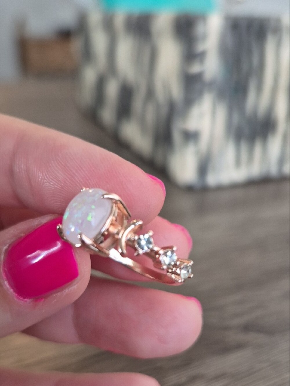 Rose Gold Opal Solitaire Ring with Accent Stones Womens Size 8